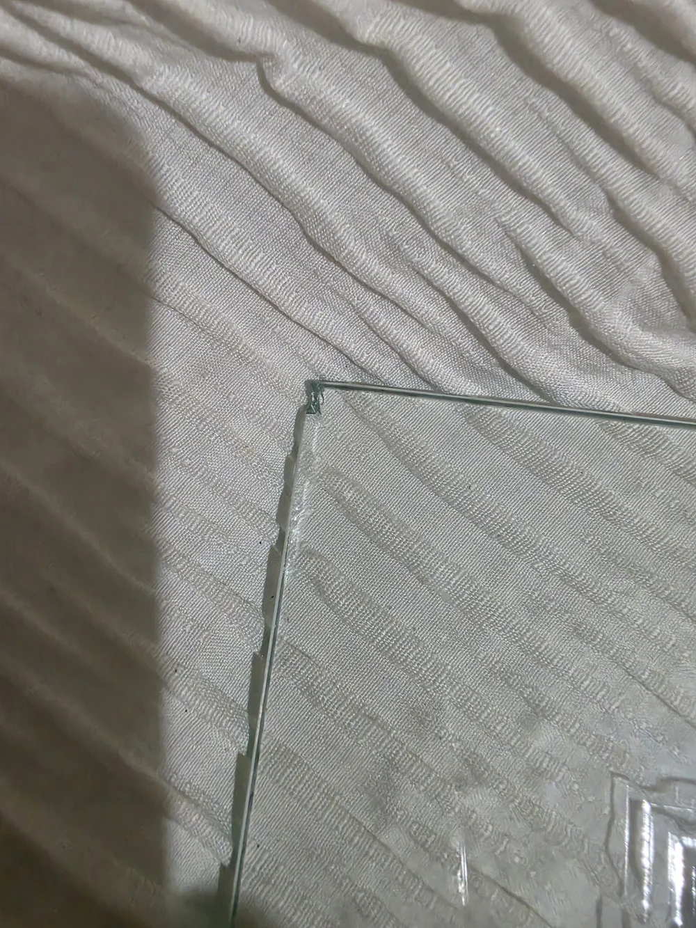 Made In Italy Etched Flower Frame- Minor Damage In The Lefthand Corner